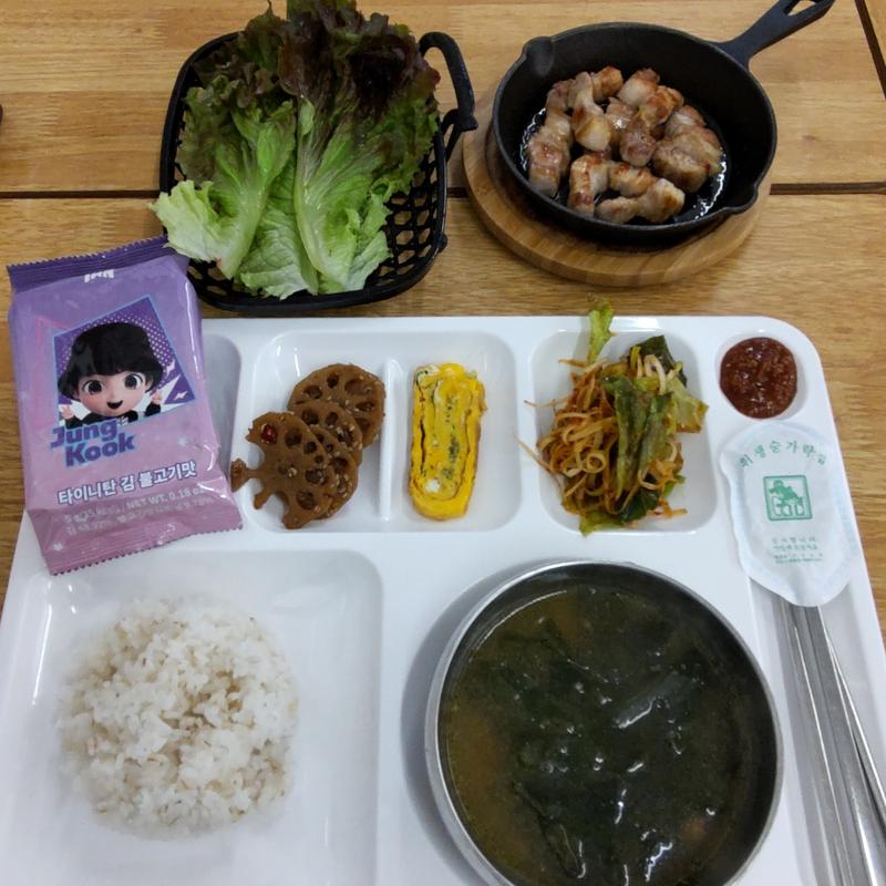 サムギョプサル給食(韓マウン )