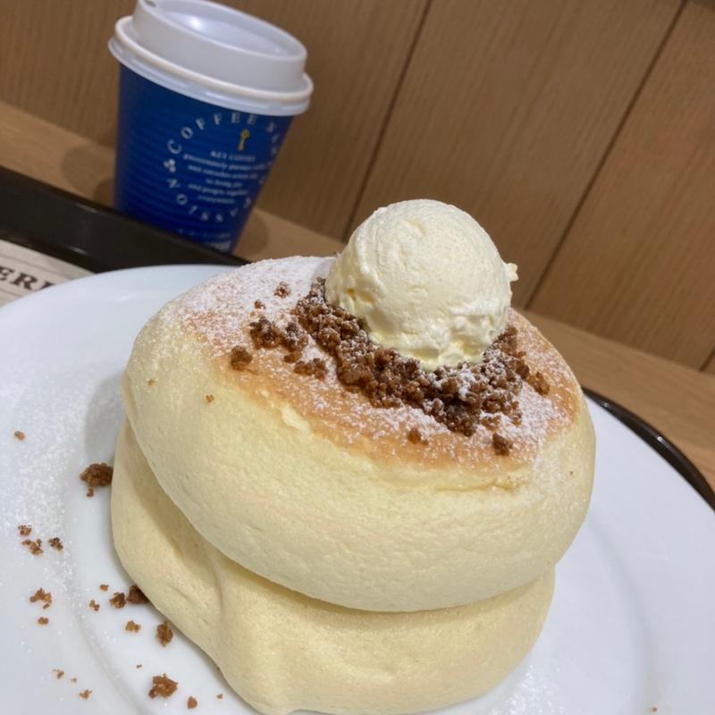 ホイップバターパンケーキ(メレンゲ)