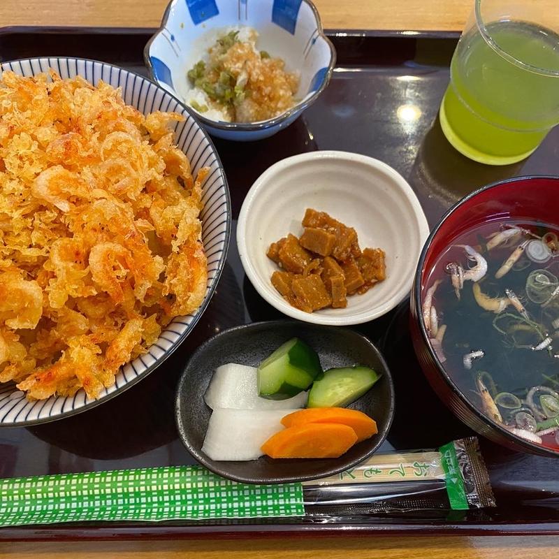 桜えびバラ丼(ごはん屋さくら )