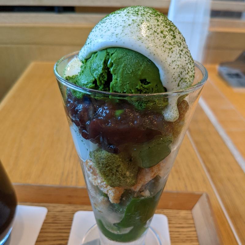 抹茶パフェ(小倉山荘ファーム ダイニングカフェ)