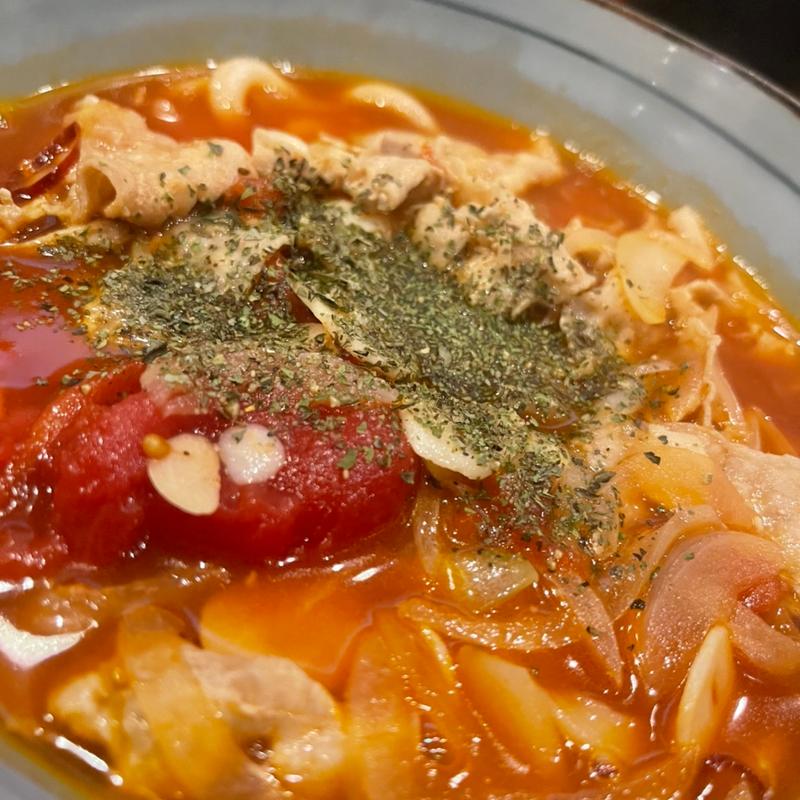 秋限定メニュー　トマトソースうどん(広島うどん じん )