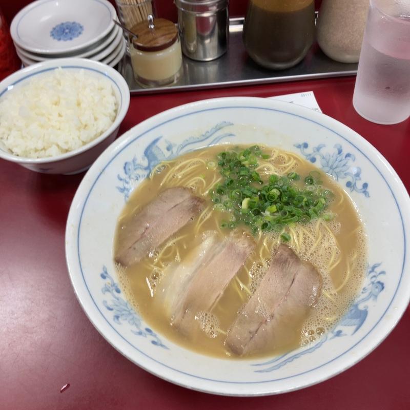ラーメン+小ごはん(むらた亭 日明店)