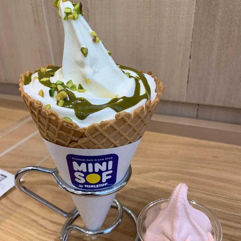 ワッフルソフトクリーム ピスタチオ(ミニソフ(MINISOF))