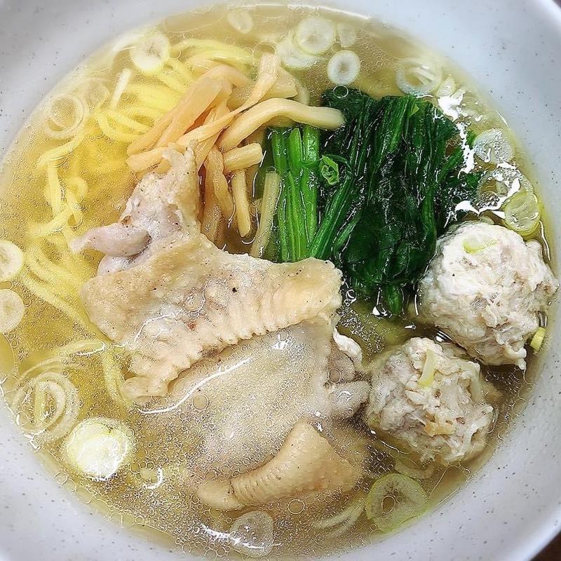 とりそば しお(鳥めし 鳥藤分店 （とりめし とりとうぶんてん）)