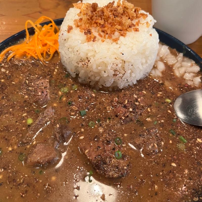 やぶ鹿のスパイスカレー(curry hut & petit bistro BAKE)