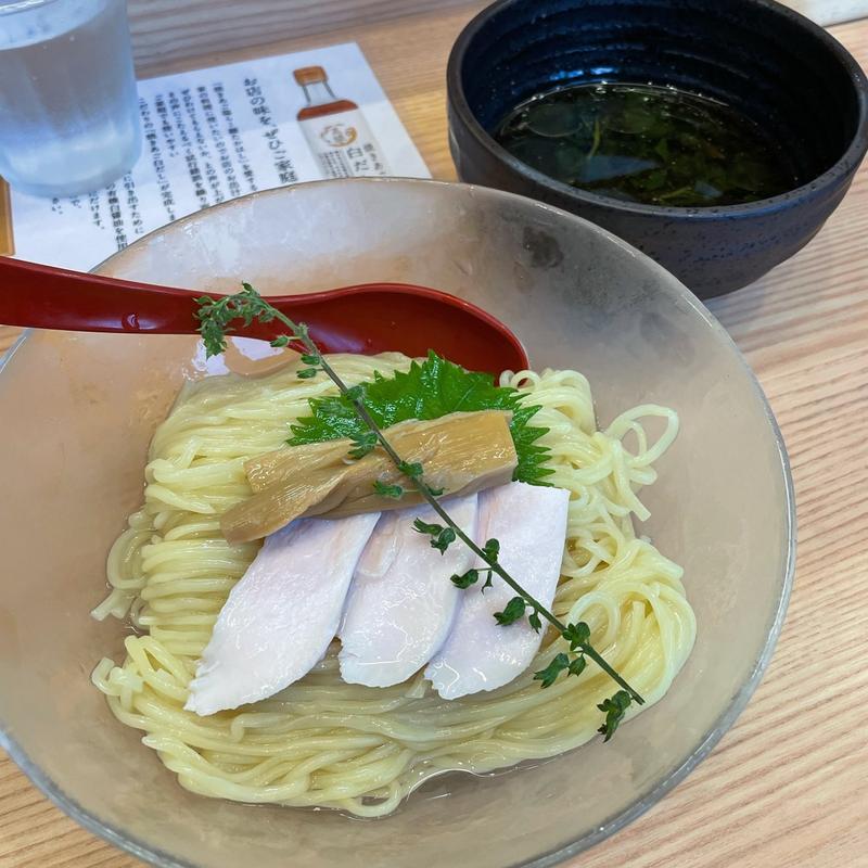 モロヘイヤの和風つけ麺(焼きあご塩らー麺 たかはし 北千住店)