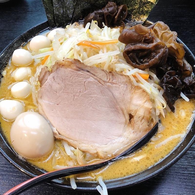 醤油野菜ラーメン、ウズラ、キクラゲ、味玉(源絆家)