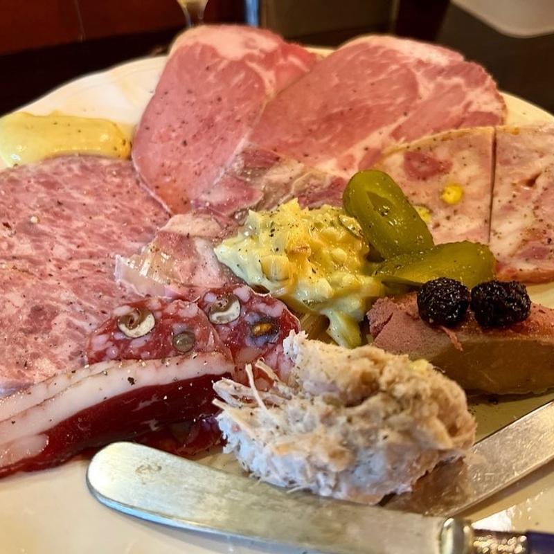 シャルキュトリー盛り合わせ(La guingette （ラ・ガンゲット）)