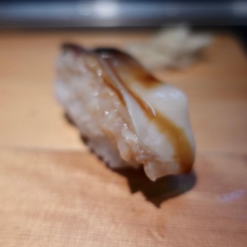 ホッキ貝(鮨の魚政 （うおまさ）)