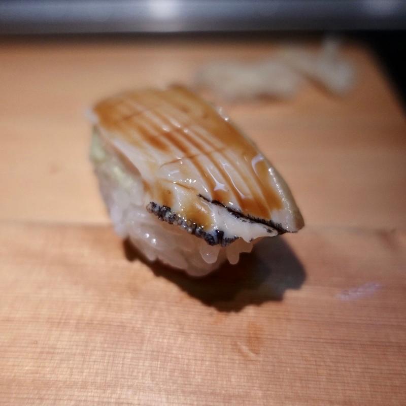 アワビ(鮨の魚政 （うおまさ）)