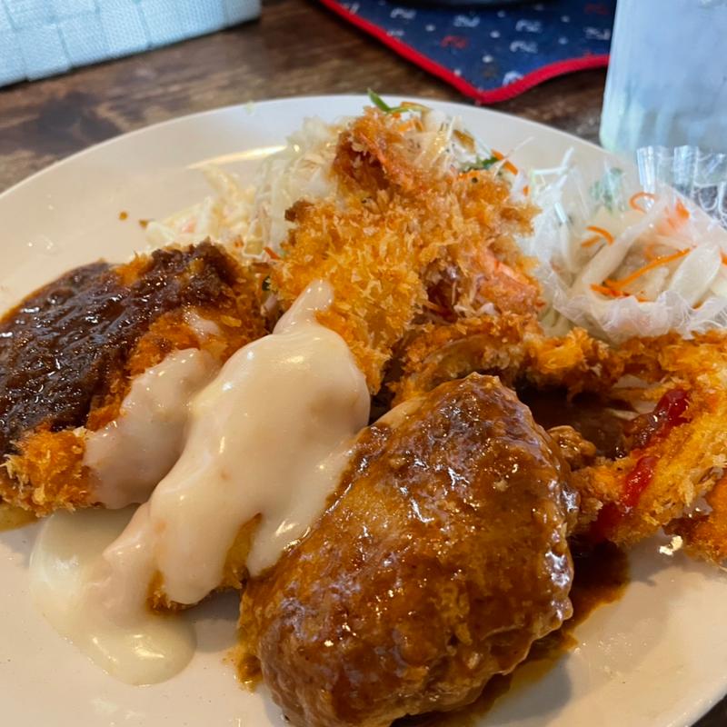 ミックス定食(キッチン かいぞく )