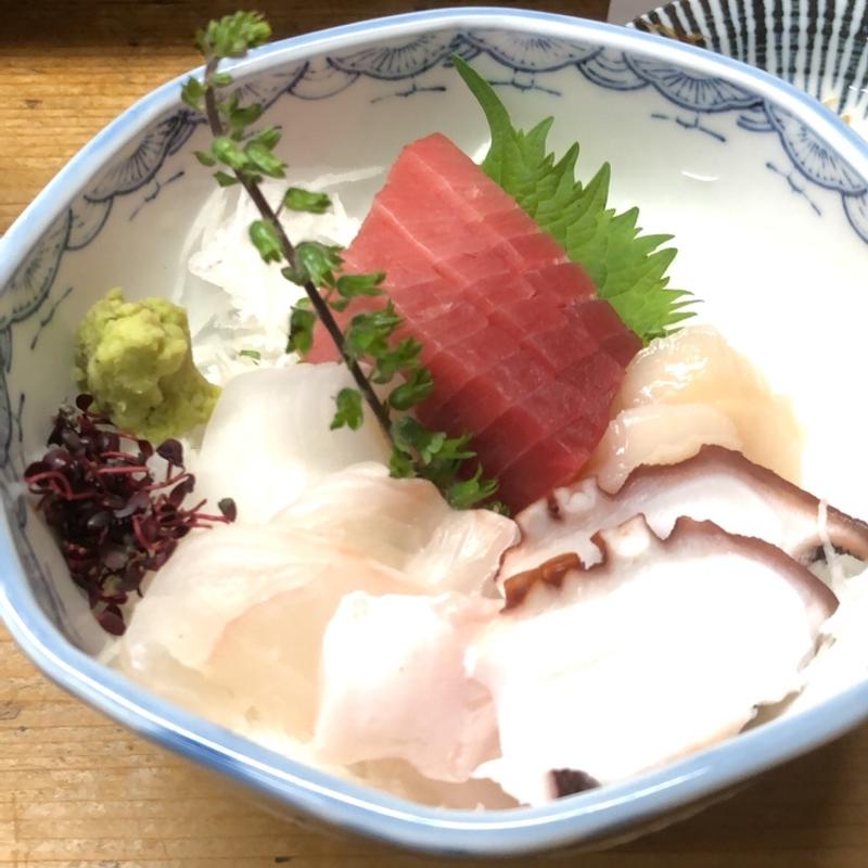 刺身盛り合わせ(天ぷら　中山　人形町)