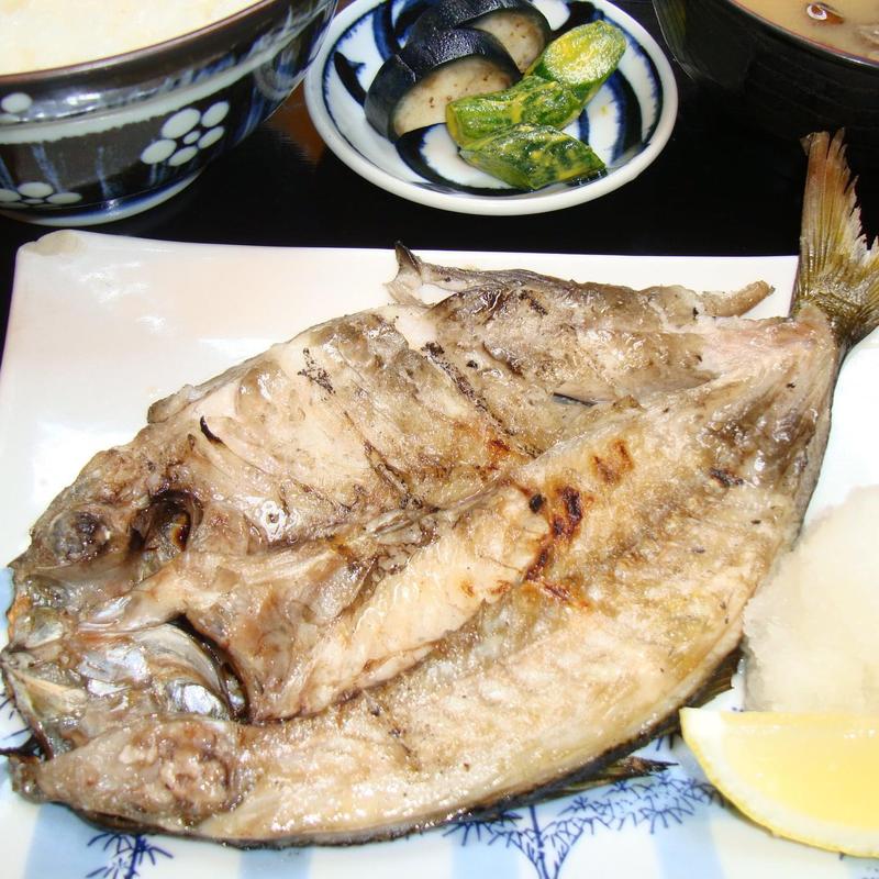 たかべ一夜干し定食(伊勢屋食堂 )