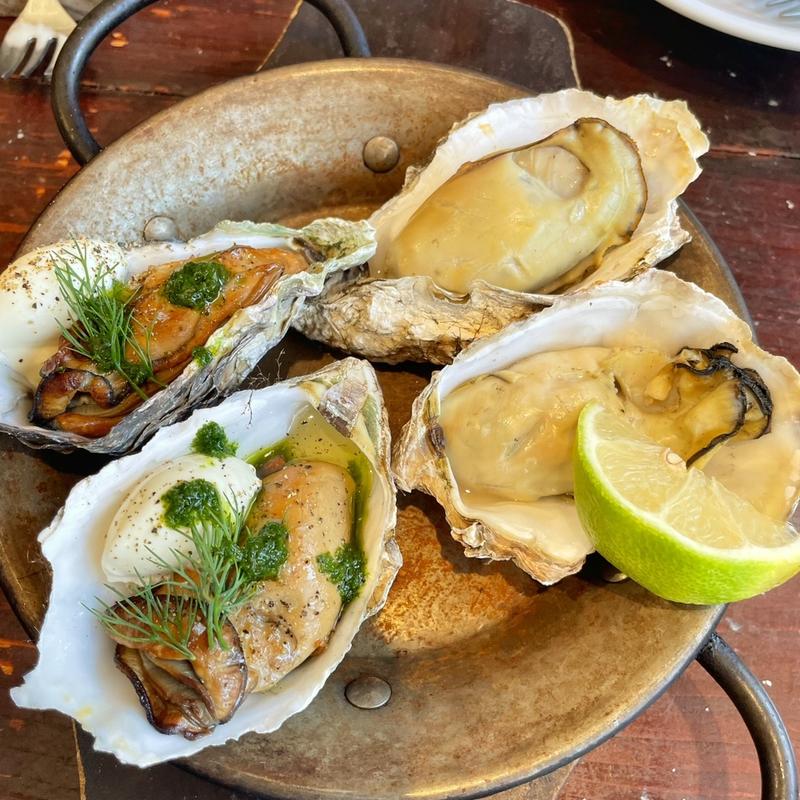 オイスター盛り合わせ(フィッシュハウスオイスターバー恵比寿東口店)