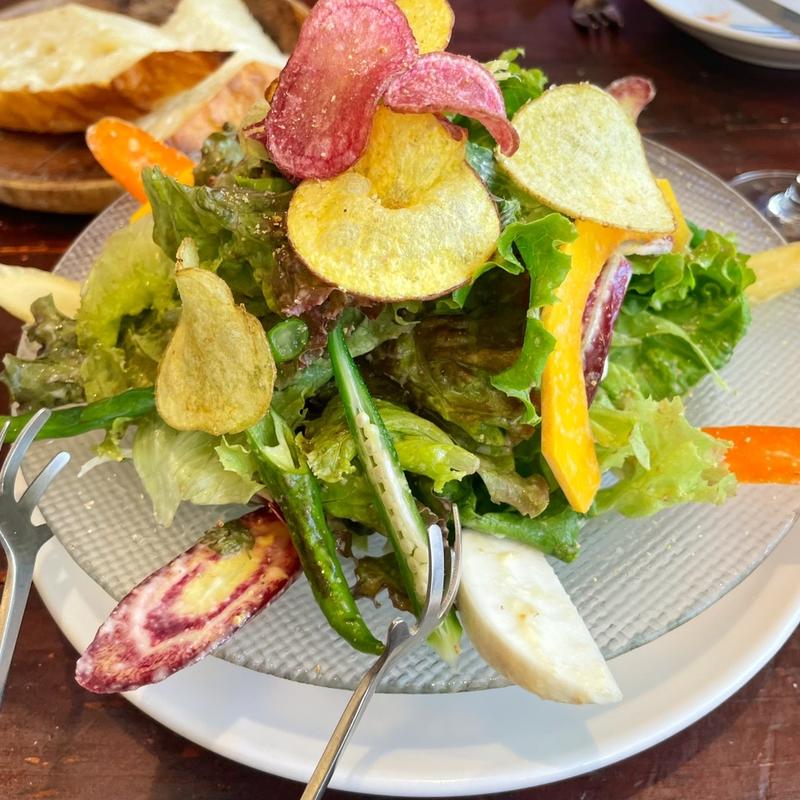 サラダ(フィッシュハウスオイスターバー恵比寿東口店)