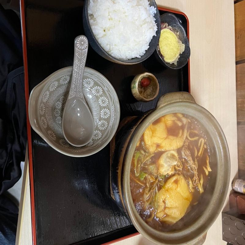 もち玉子入りの中盛と中ごはん(にっこり煮込み 大吉)