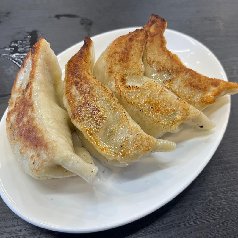 手作りジャンボ餃子(南京亭 相模原橋本店)