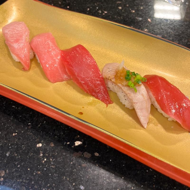 本鮪五点盛(独楽寿司 永山店 )