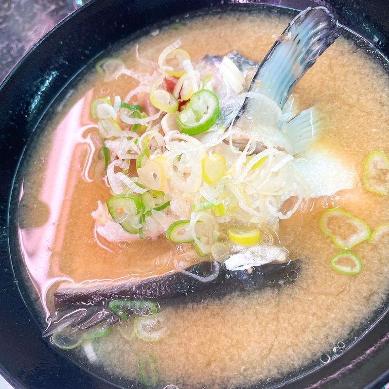 あら汁(市場寿し （いちばずし）)