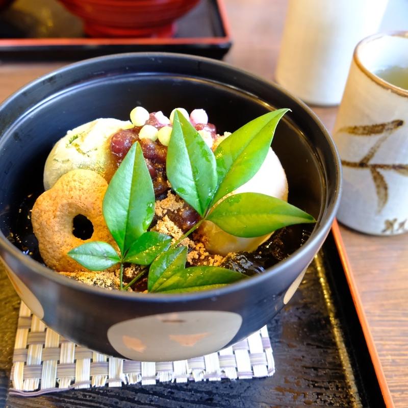 わらび餅のデザート(一乗寺中谷 （いちじょうじなかたに）)