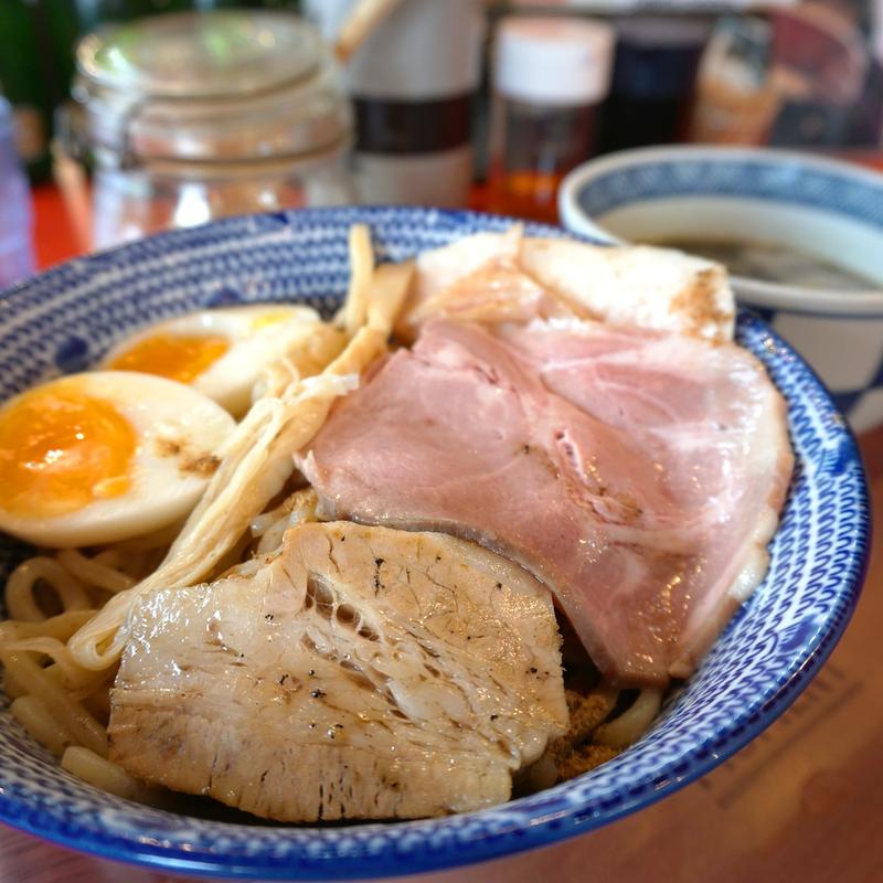 特製 濃厚魚介系つけ麺(トラの夢)