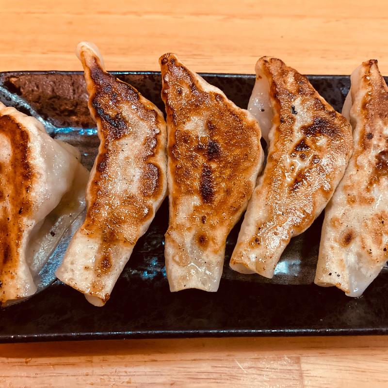 ギョーザ(こたわり餃子　包君)