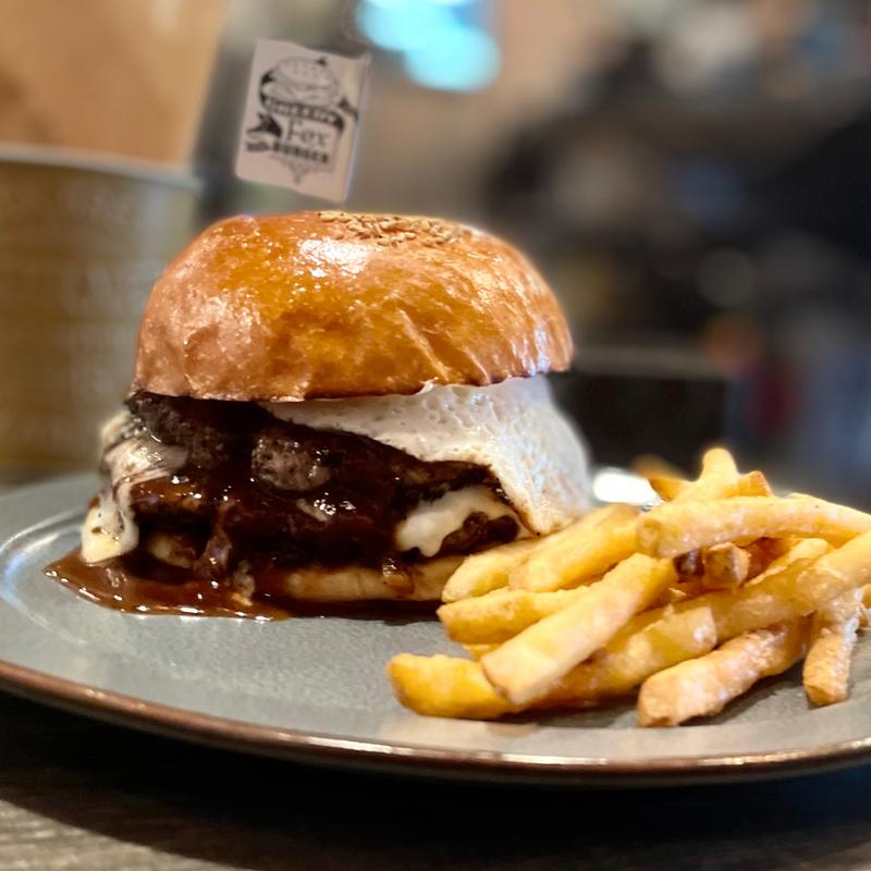 GREEDY BURGER(GREEDY FOX BURGER)