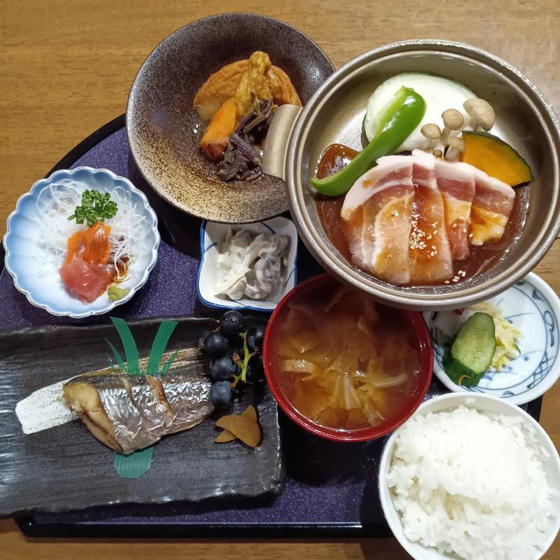 焼き肉(旅館花菱)