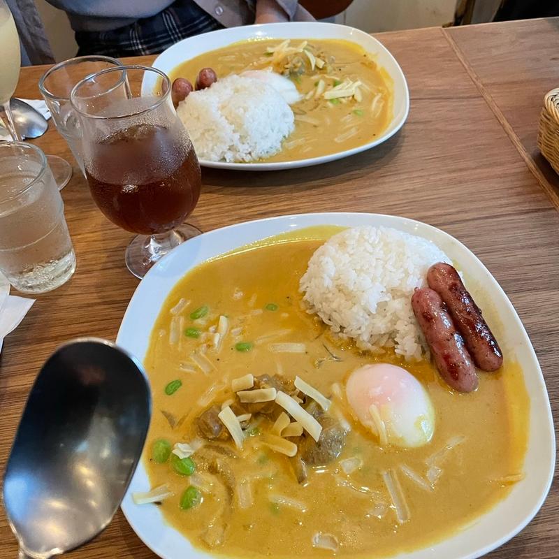 ユルカレー全部のせ(半熟卵チーズソーセージ)(ユルカフェ （yurucafe）)