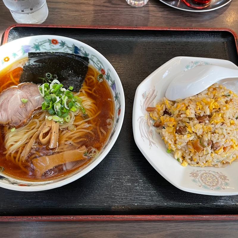 半チャンラーメンセット(宝永飯店)