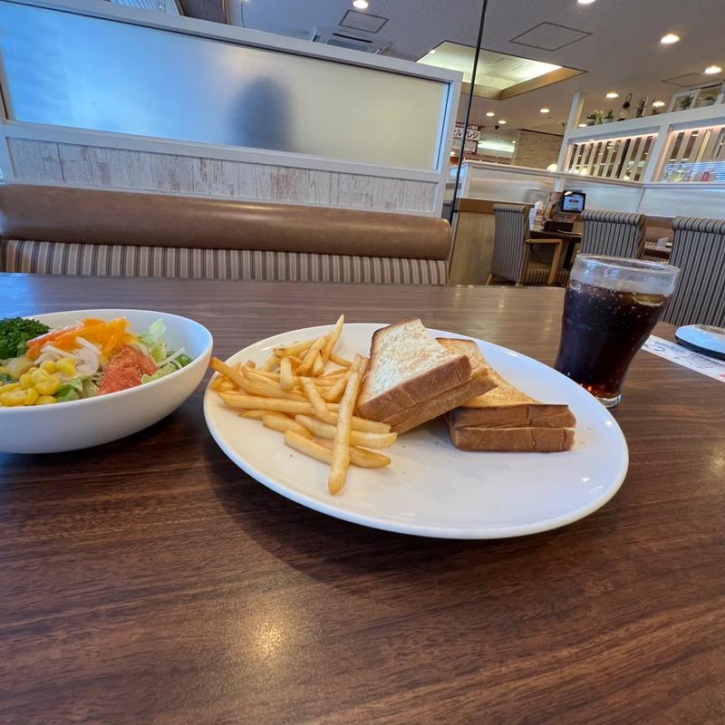 (ジョナサン 新百合ヶ丘駅前店)