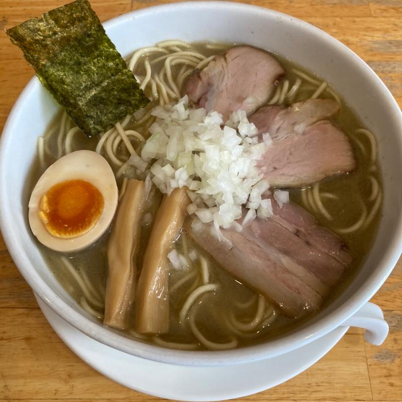 半特煮干しそば（大）(煮干そば とみ田)