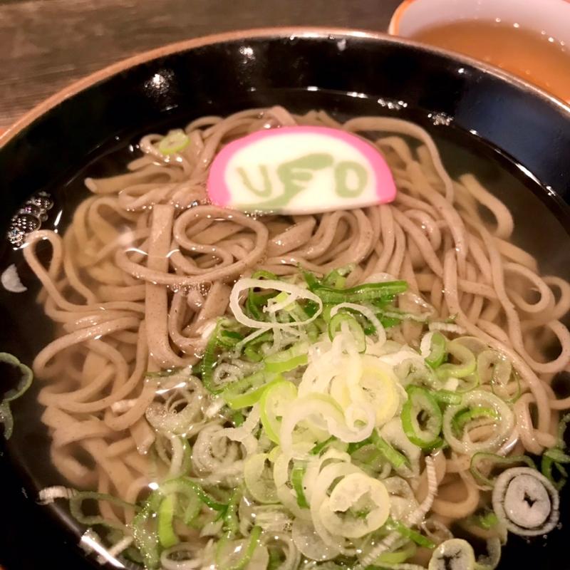 かけそば(ヤハタすしべん 一の宮店)