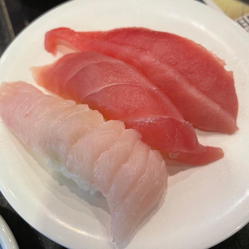 まぐろ3貫(がってん寿司 新宿西落合店)