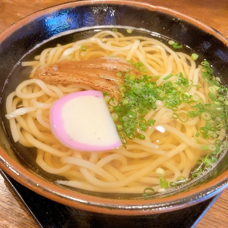 かけうどん(甘味処 甘加羅 （かんみどころ あまから）)