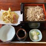 野菜天せいろ(梅蕎麦)