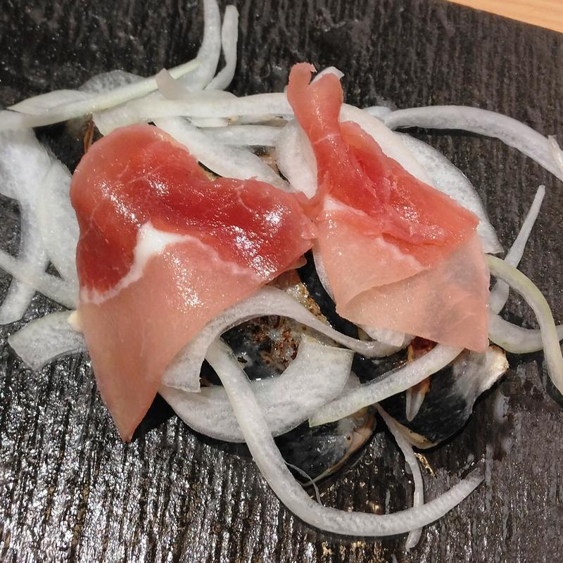 レア鰯と生ハムの禁断の出会い(鮨・酒・肴 杉玉 鹿島田 )