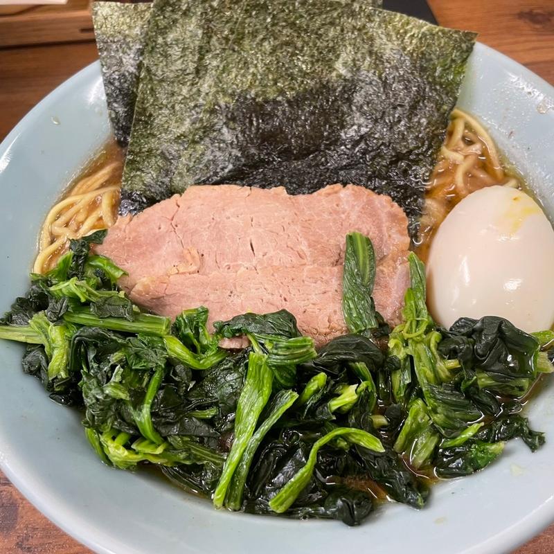 らーめん大盛(横浜家系ラーメン英吉家)