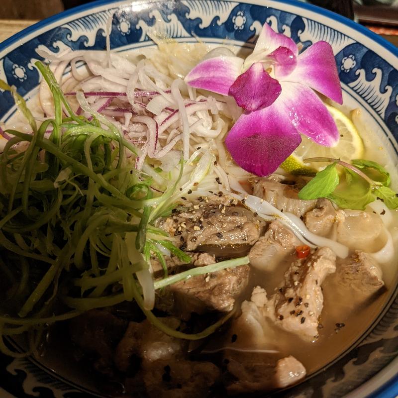 牛ほほ肉のベトナムフォー(コナズ珈琲 つくば研究学園店)