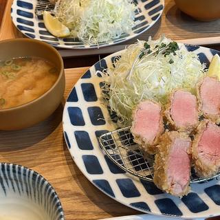 ヘレカツ定食(120グラム)(ヘレカツマニア@豚行)