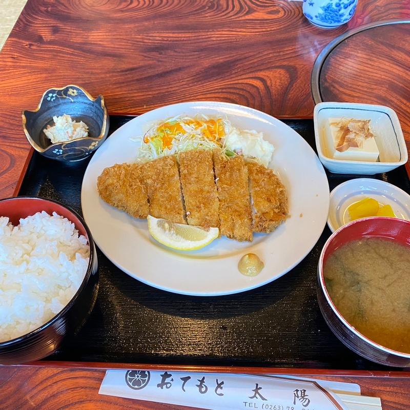 とんかつ定食(太陽 )