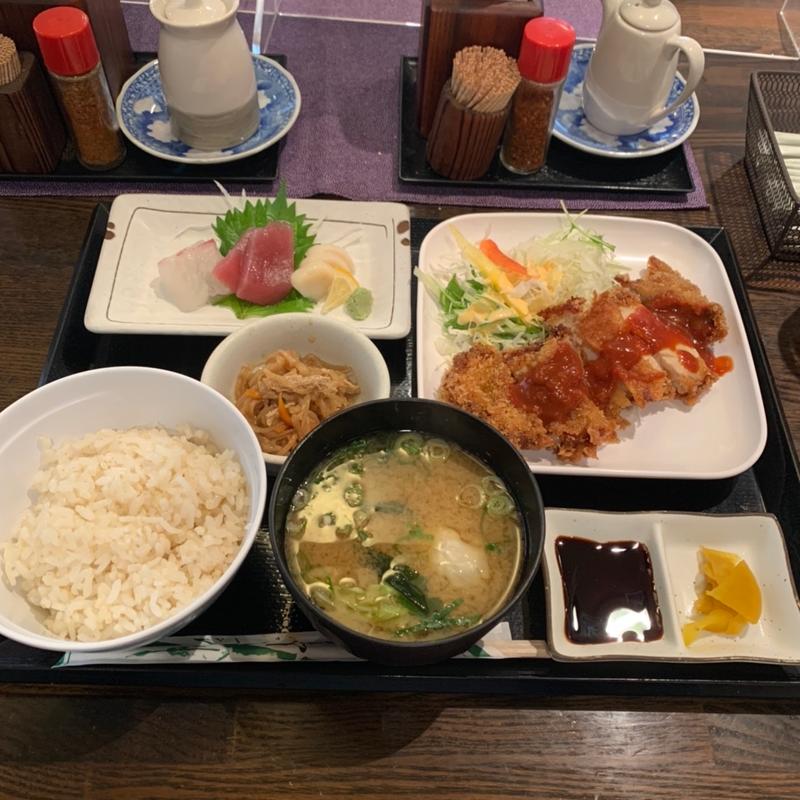 刺身付き日替り定食(肉)(旬彩無双庵 )