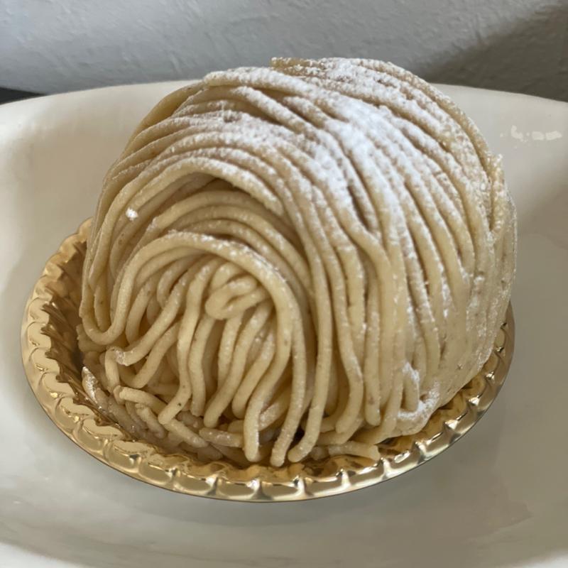 和栗のモンブラン(テイクアウト用)(SWEETS O'CLOCK)