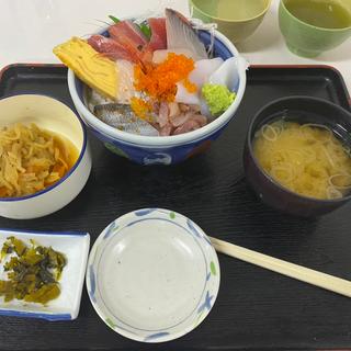 海鮮丼(魚市場食堂)