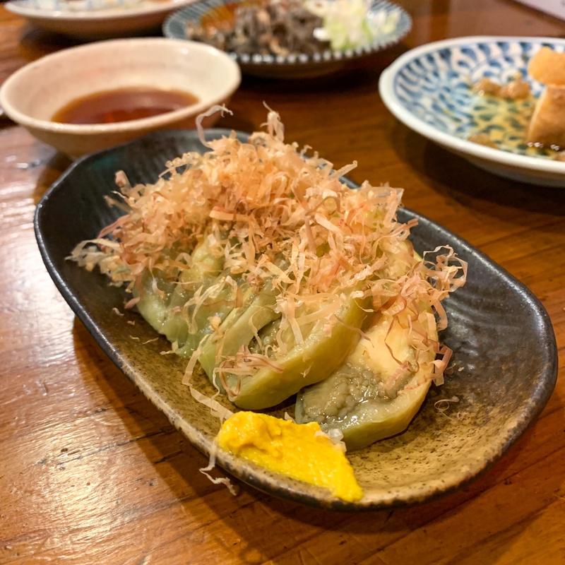 蒸し丸茄子刺し(赤尾)