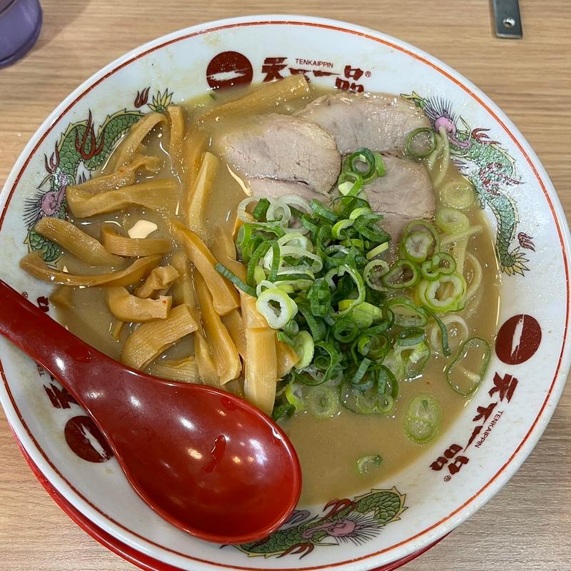 こってりラーメンとメンマ(天下一品 西梅田店)