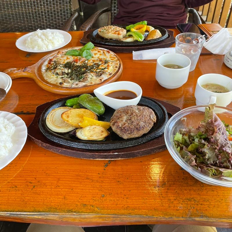 豊後牛100%プレミアムハンバーグ(石窯ダイニングfuu)