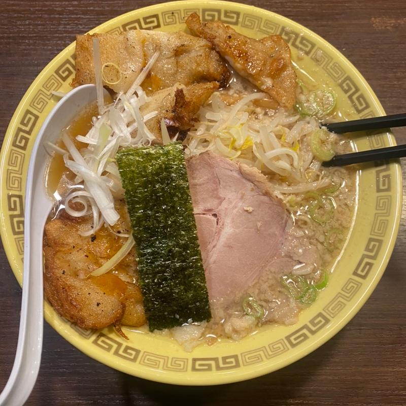 排骨麺(中華麺 江川亭 新座店)