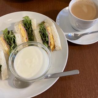 (かどでcafe )