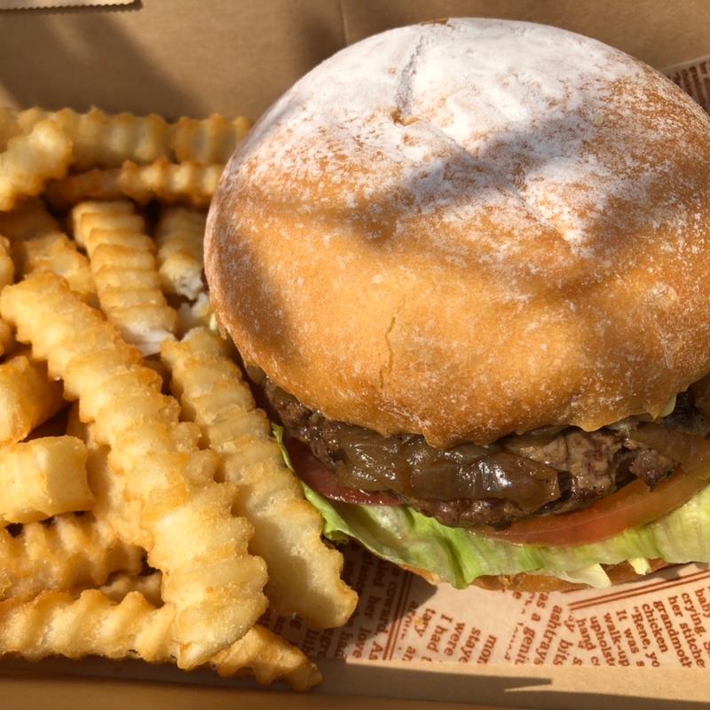 SMOKED BRISKET BURGER(東京アメリカンクラブ （Tokyo American Club）)
